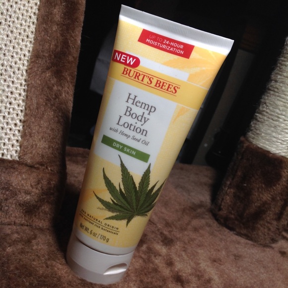 burt's bees hemp lotion